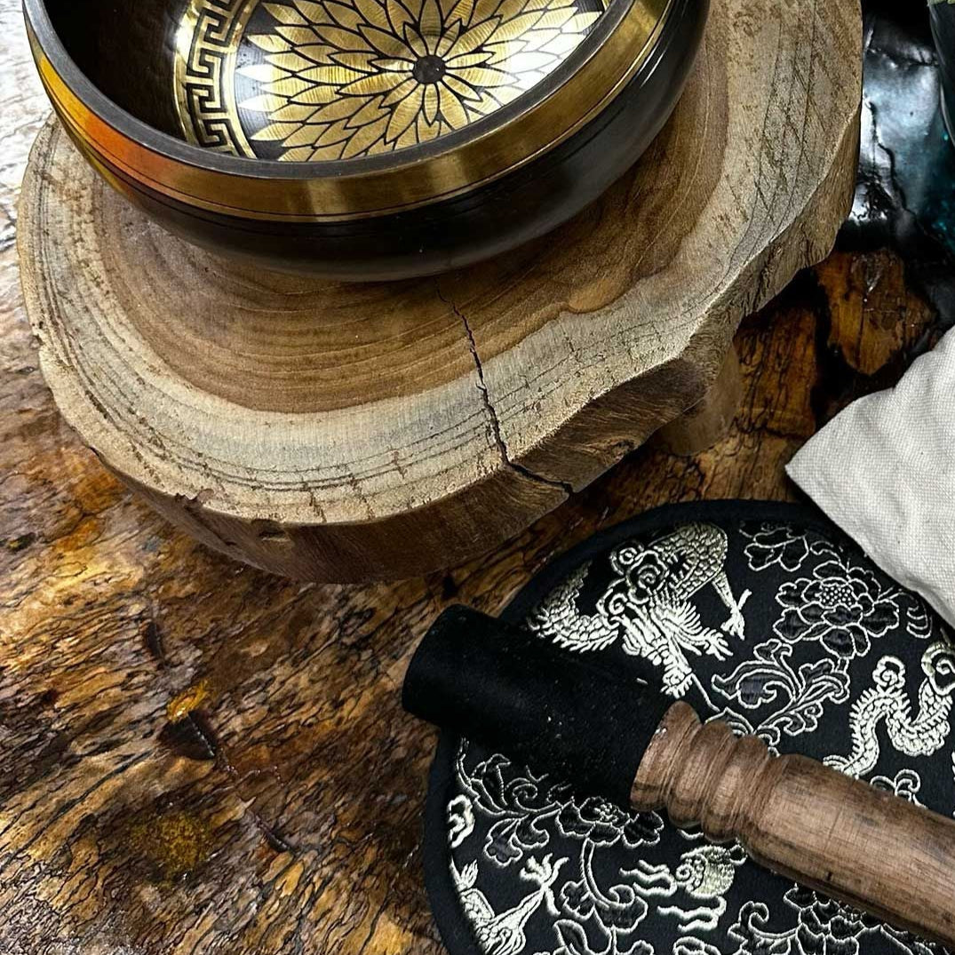 Hand Beaten & Engraved Singing Bowl